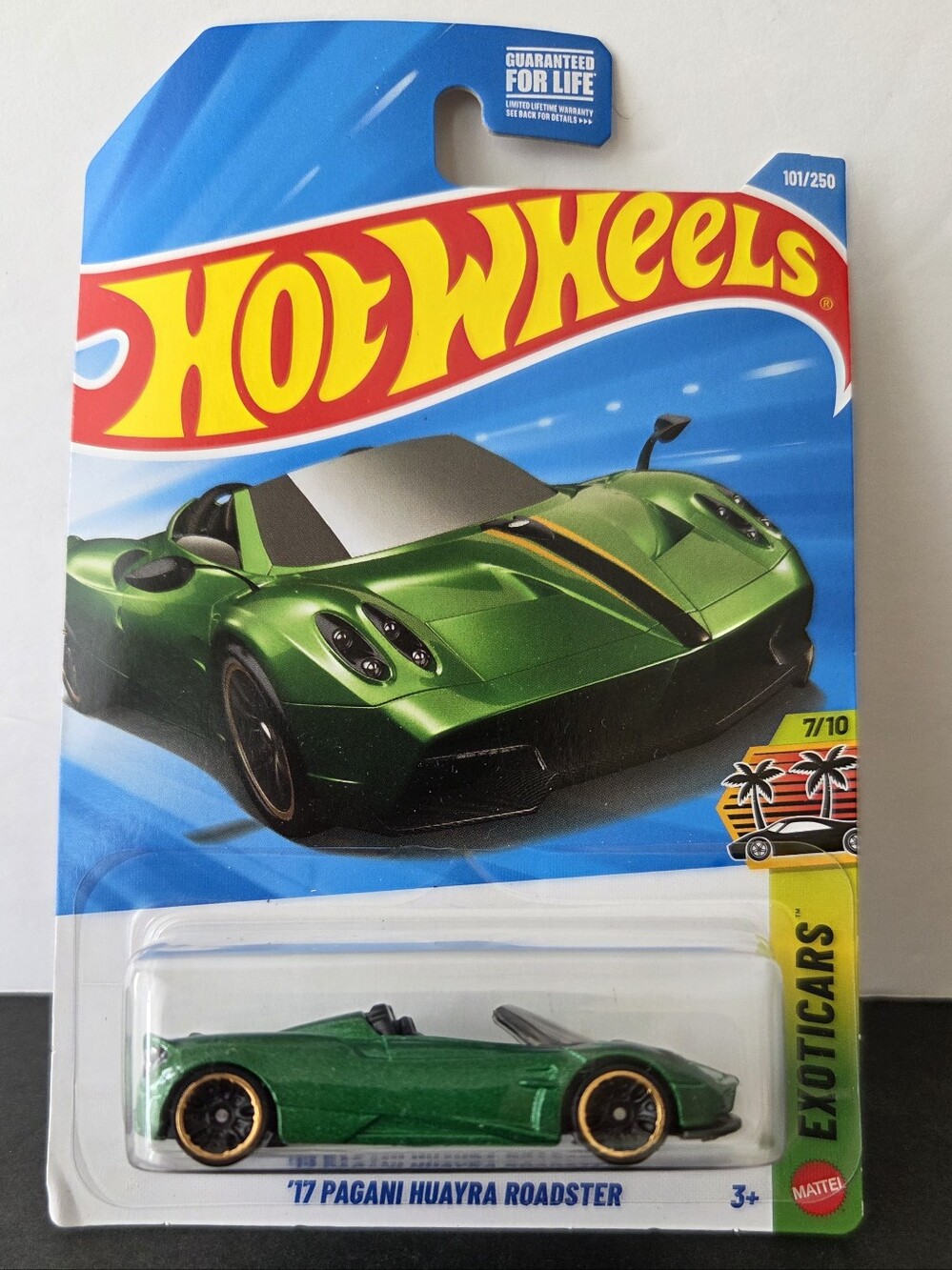 Hot Wheels '17 Pagani Huayra Roadster Green HW Exoticars 7/10 Diecast  Car